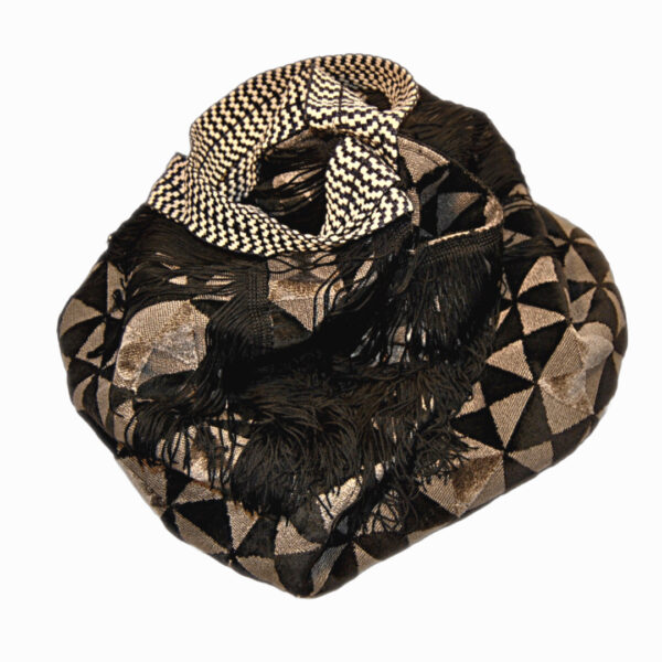 Bolso telas recicladas. Flecos de seda